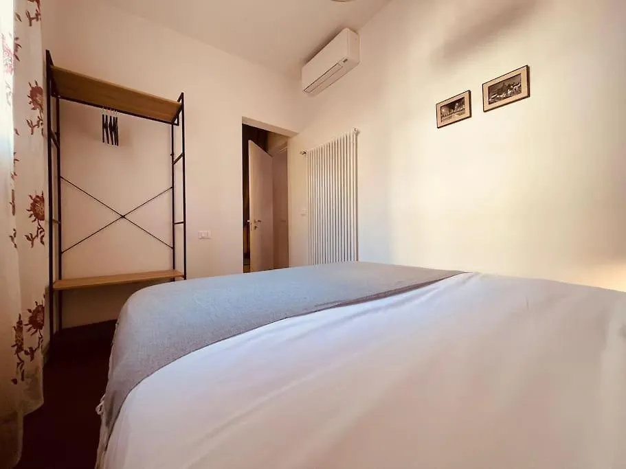 Casa Santana Bologna Centro Apartman